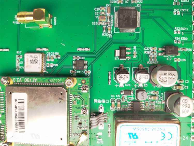 高鐵應(yīng)用設(shè)備-移動(dòng)數(shù)據(jù)轉(zhuǎn)WIFI通信